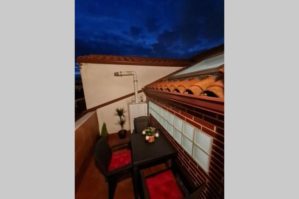 Apartamento Nuevo En El Astillero Ngoại thất bức ảnh