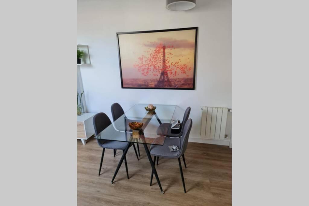 Apartamento Nuevo En El Astillero Ngoại thất bức ảnh